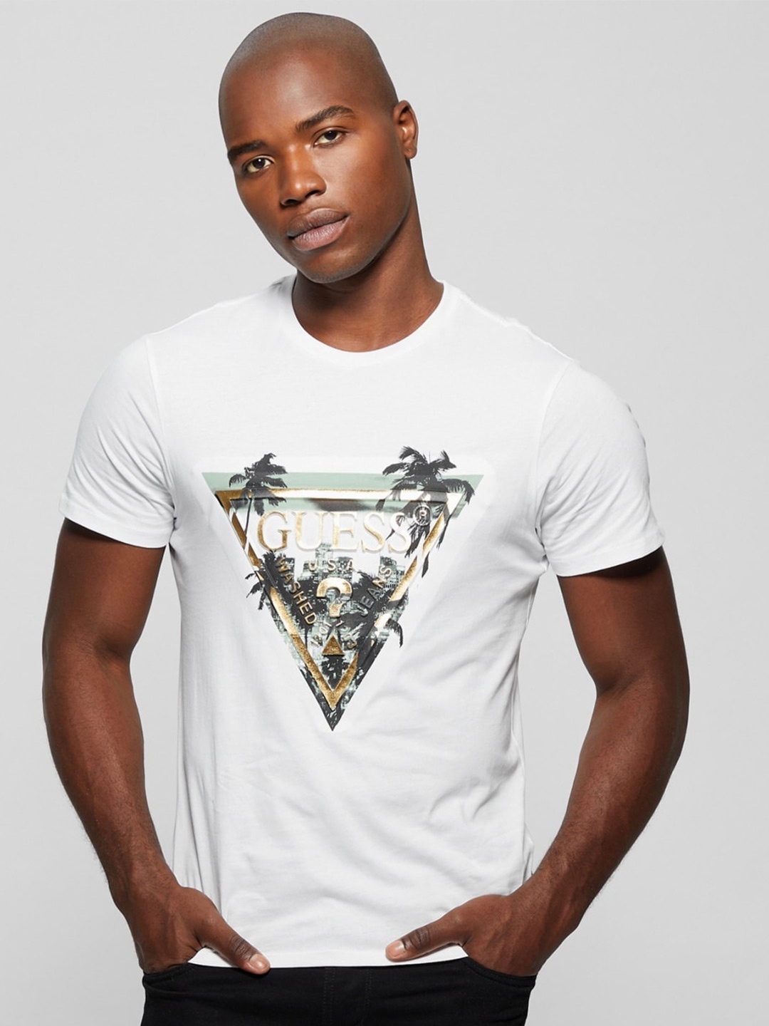 

GUESS Graphic Printed Cotton T-shirt, White