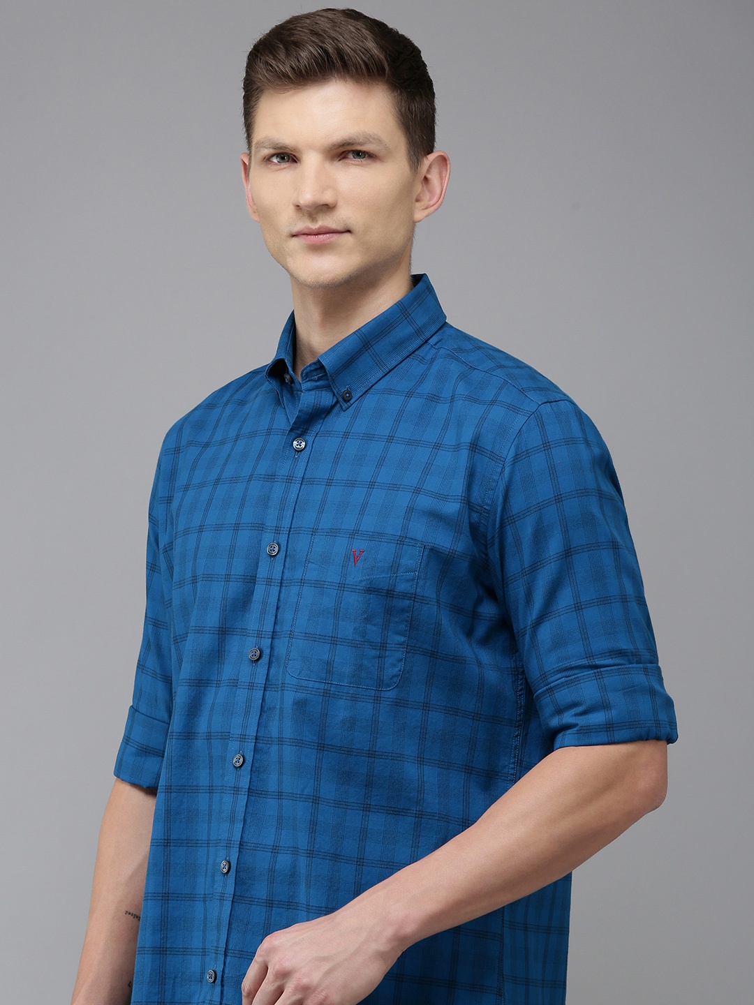 

Van Heusen Sport Pure Cotton Slim Fit Opaque Checked Casual Shirt, Blue