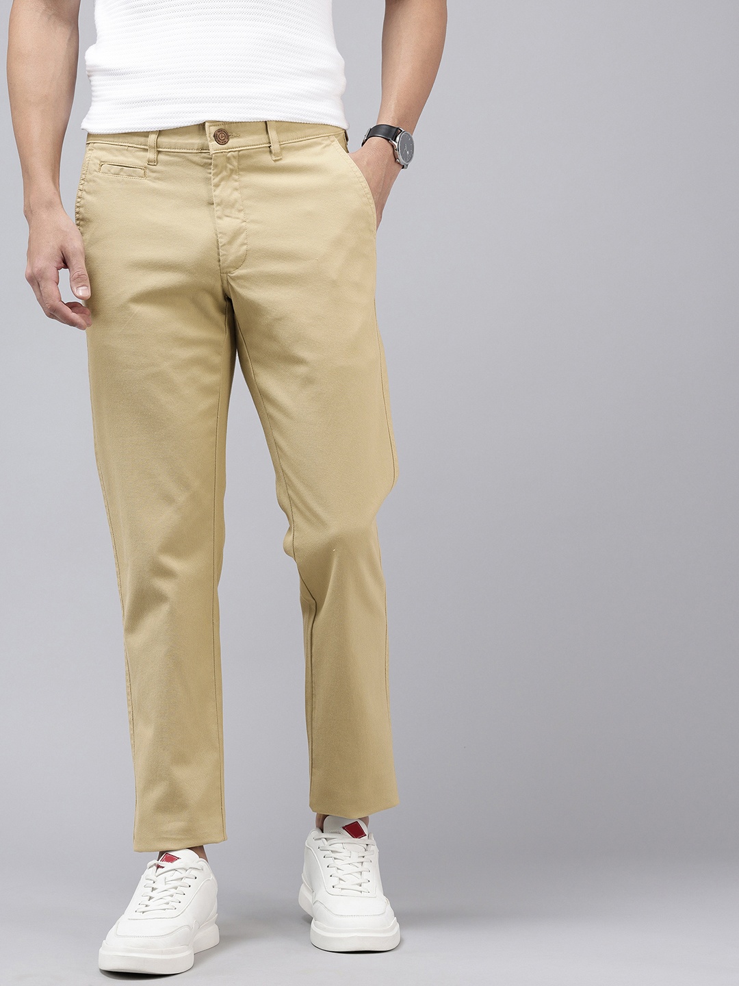 

Van Heusen Sport Men Textured Slim Fit Chinos Trousers, Beige