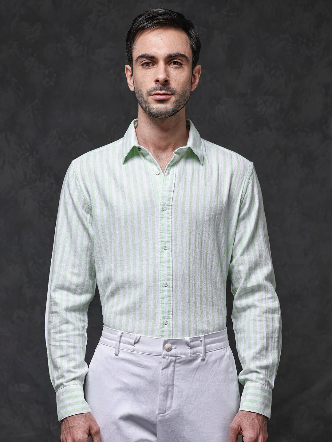 

RARE RABBIT Men Dopple Regular Fit Classic Striped Spread Collar Shirt, Green