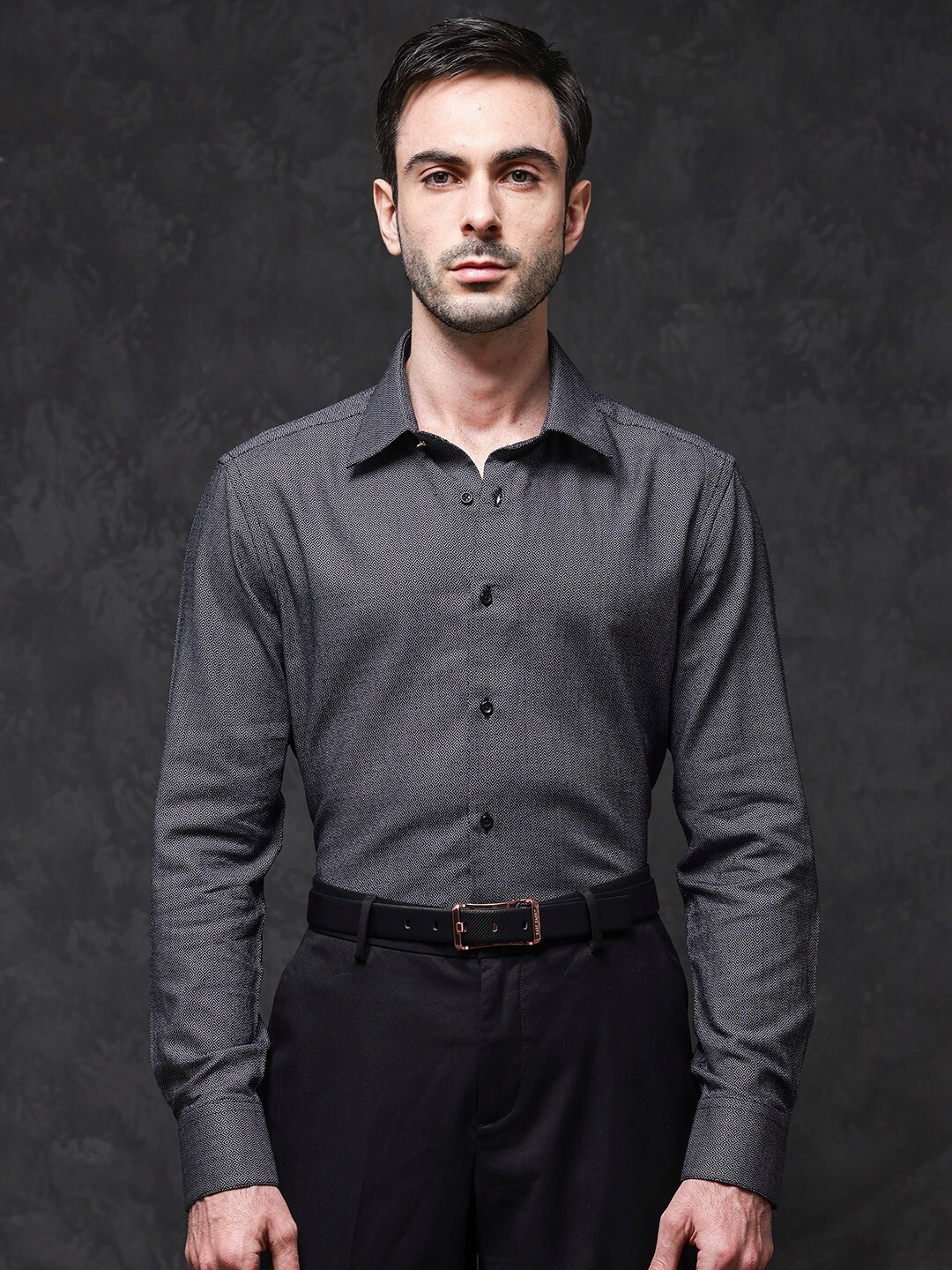 

RARE RABBIT Men Veslo Regular Fit Classic Shirt, Black