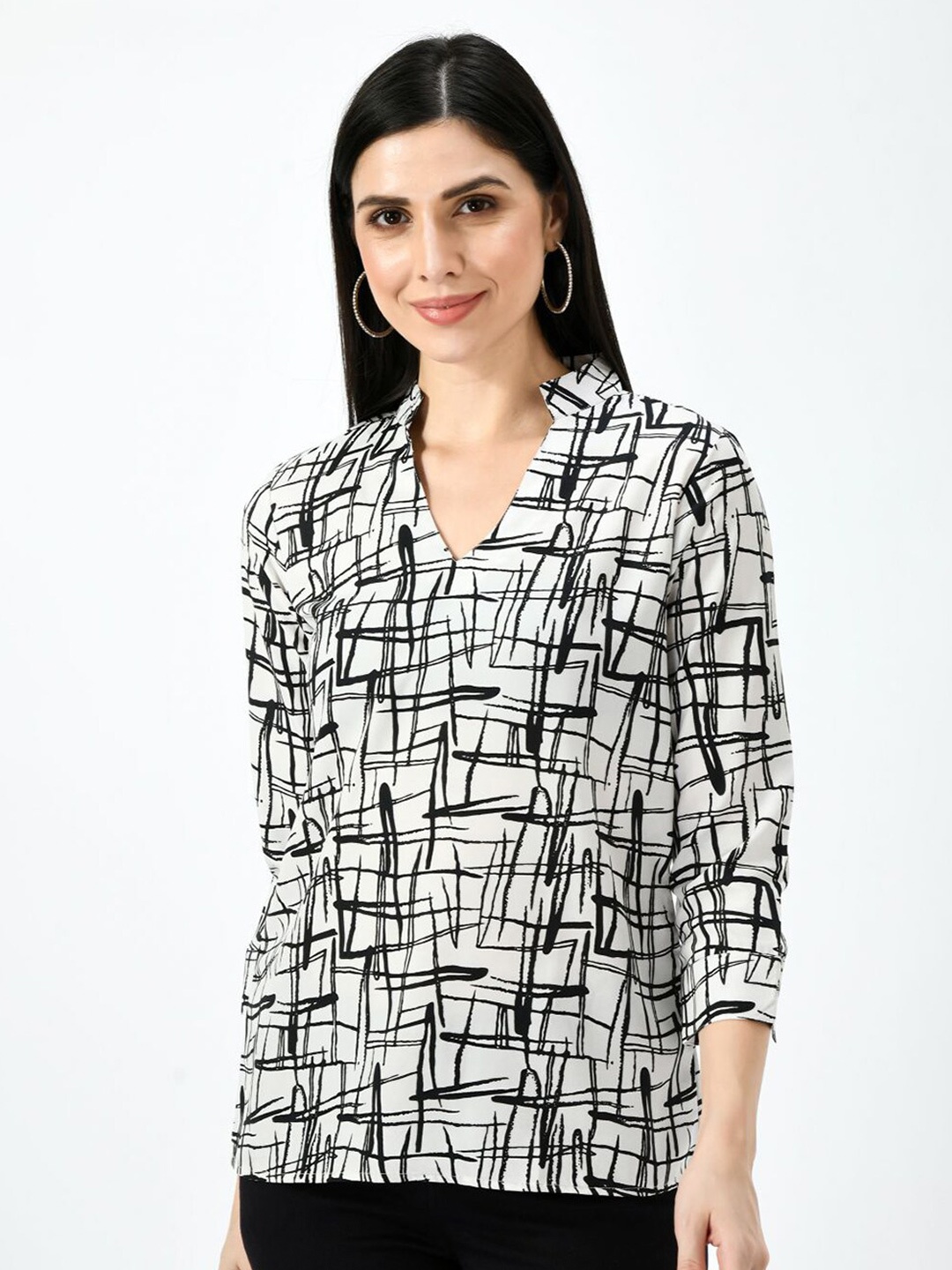 

TAARAA Geometric Printed Mandarin Collar Top, White