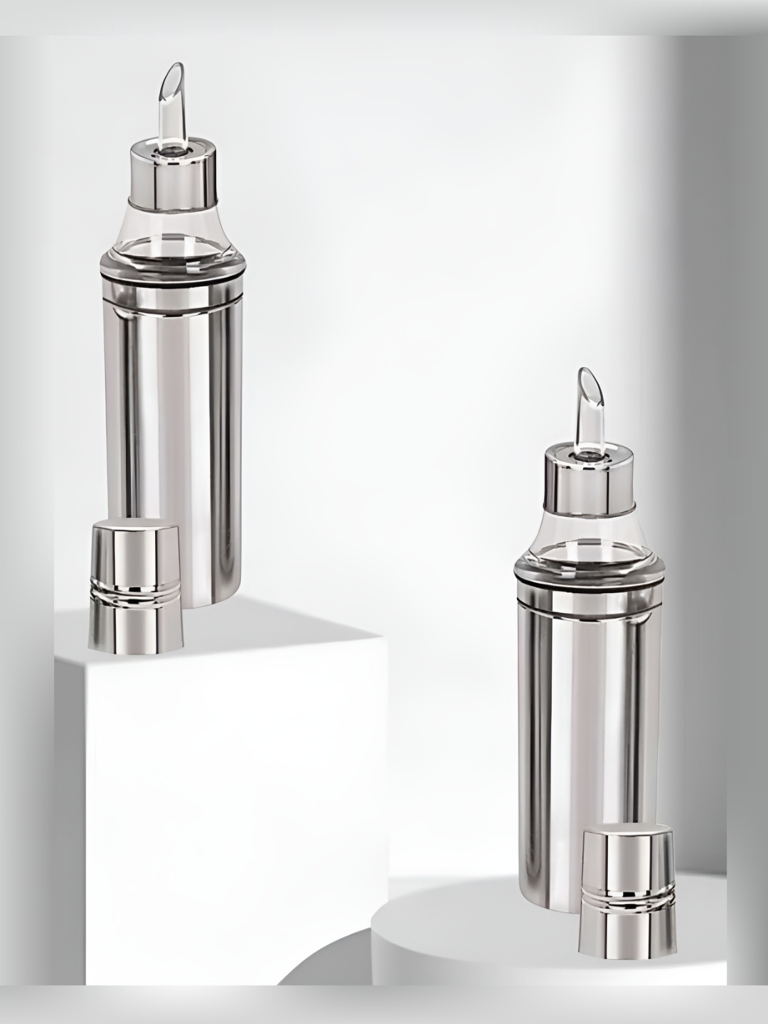 

STEEPLE Silver toned & Transparent 2Pcs Stainless Steel Oil Dispenser 1L