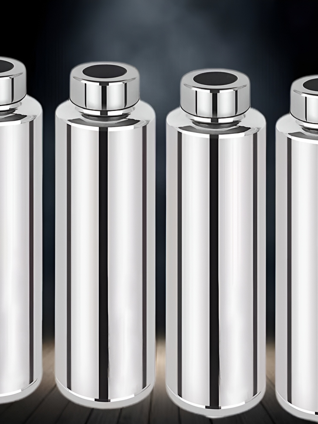 

STEEPLE Silver-Toned 4 Pieces Stainless Steel Water Bottles 1 L