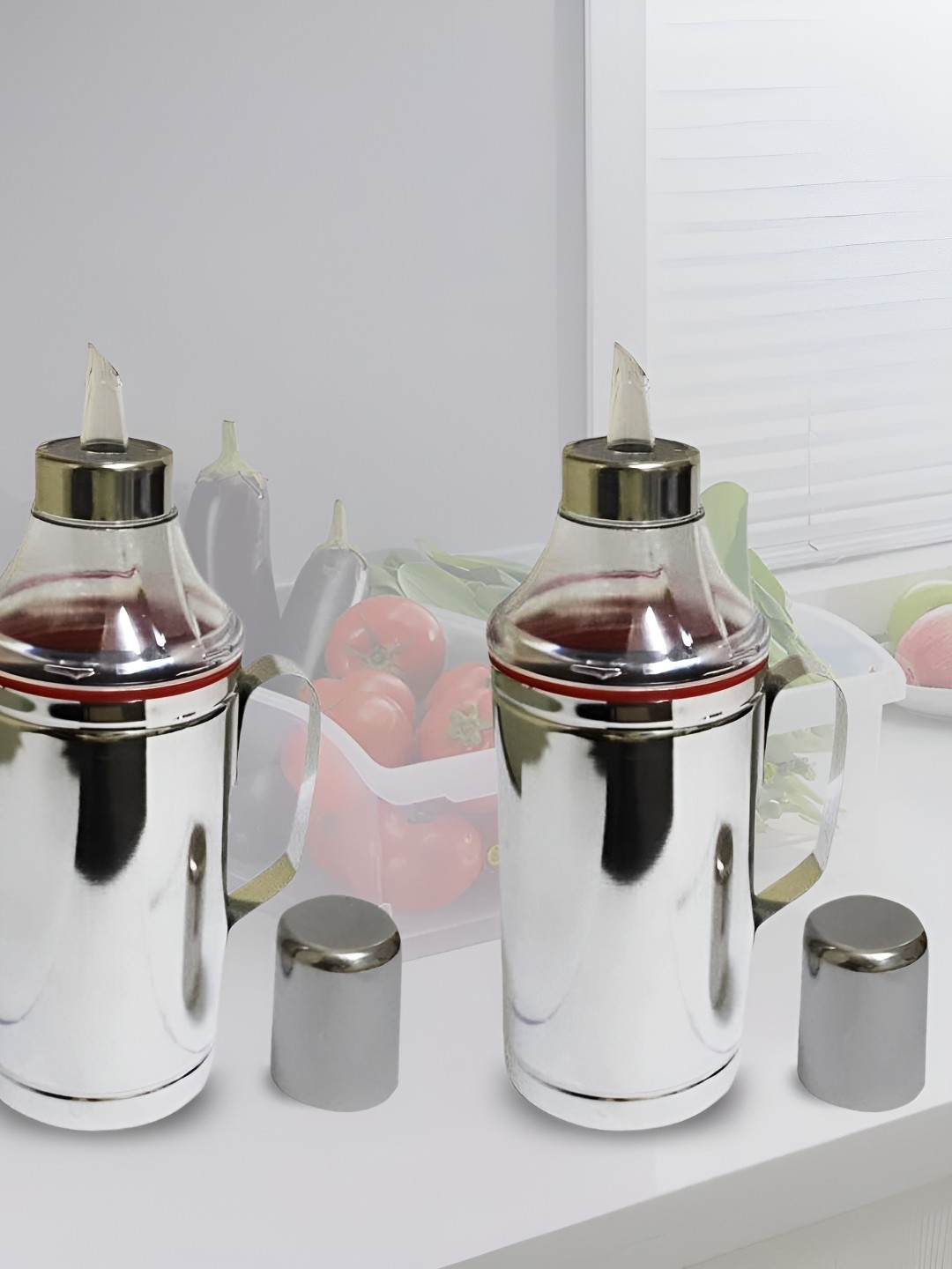 

STEEPLE Silver-Toned 2 Pieces Stainless Steel Dishwasher Safe Oil Dispensers 1L Each