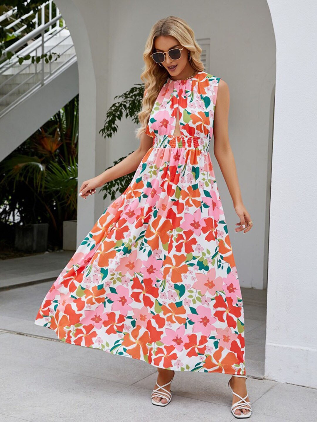 

StyleCast x Revolte Floral Printed Sleeveless Maxi Dress, Pink