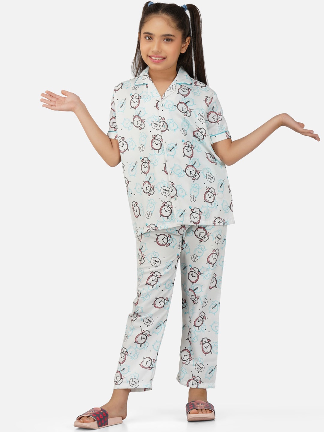 

Sand Dune Girls Conversational Printed Lapel Collar Night Suit, White
