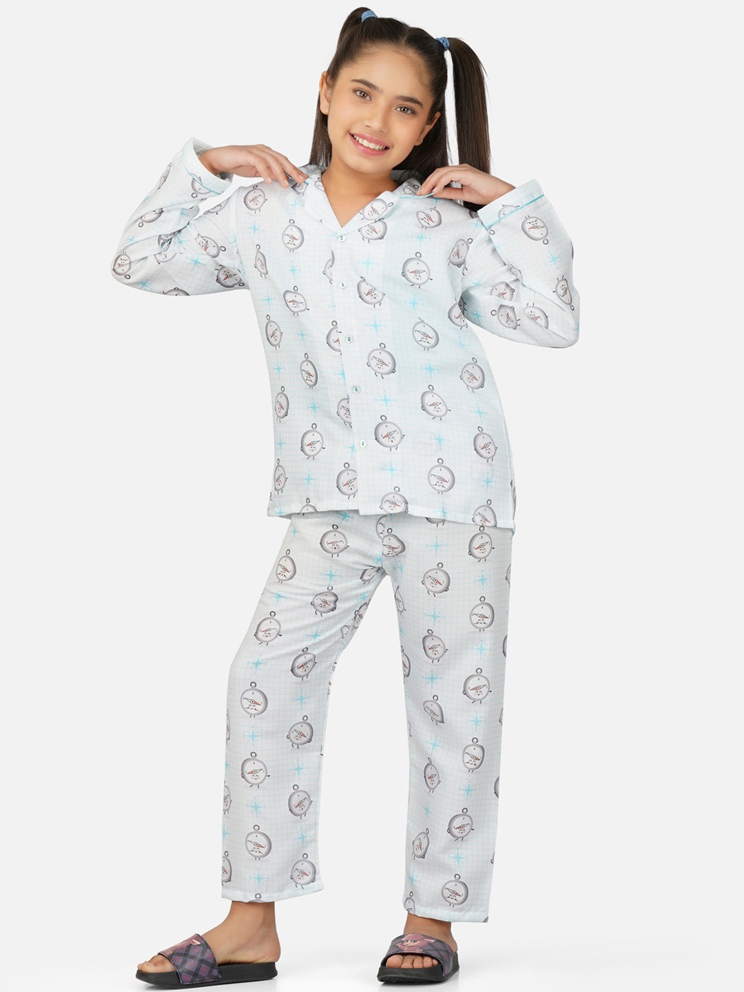

Sand Dune Girls Conversational Printed Lapel Collar Night Suit, White