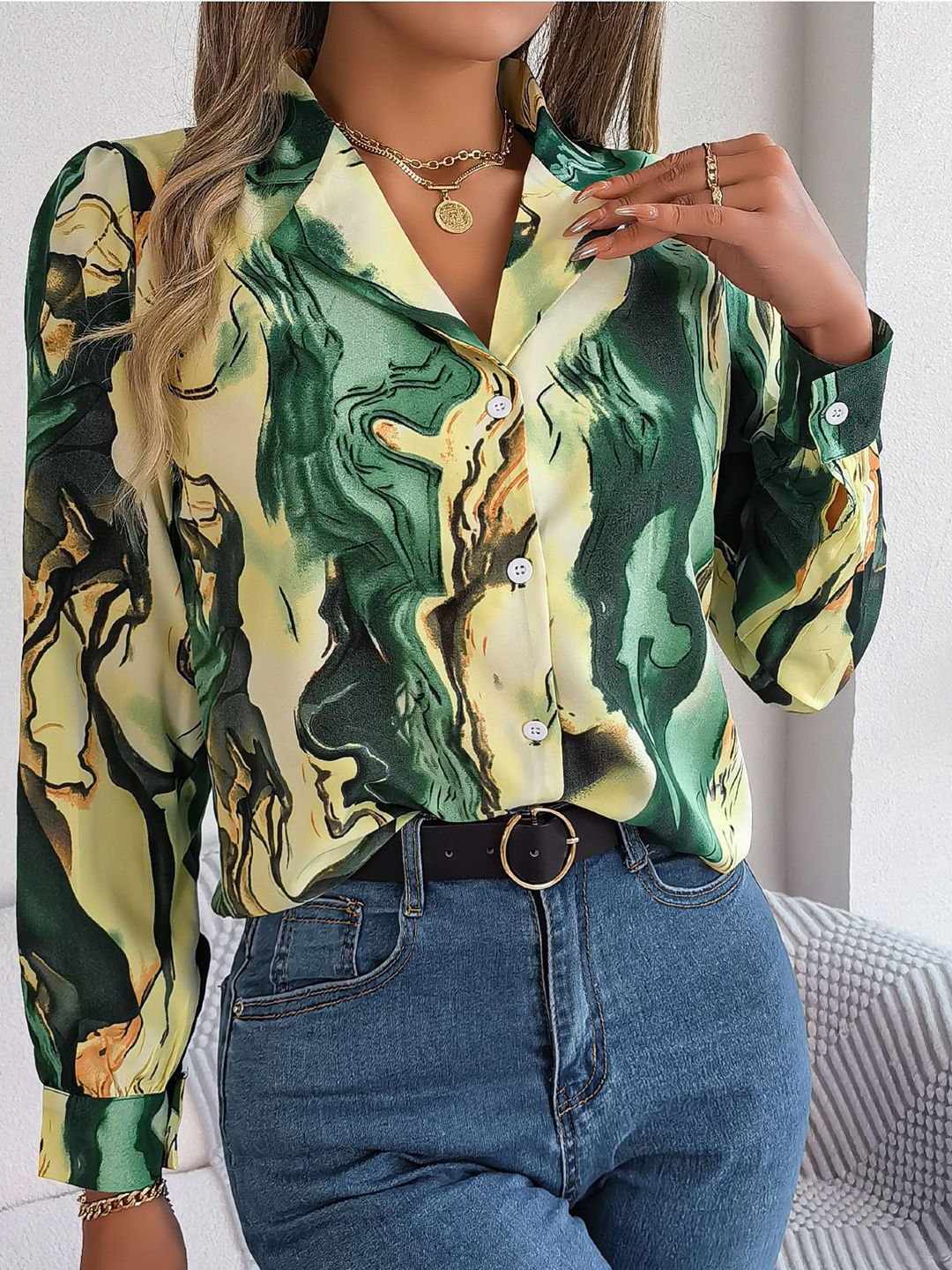 

StyleCast Green Abstract Printed Cuban Collar Casual Shirt