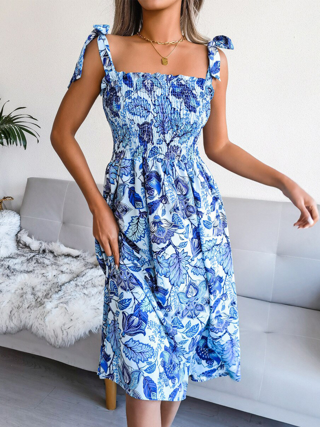 

StyleCast Blue & White Floral Print Smocked Fit & Flare Midi Dress