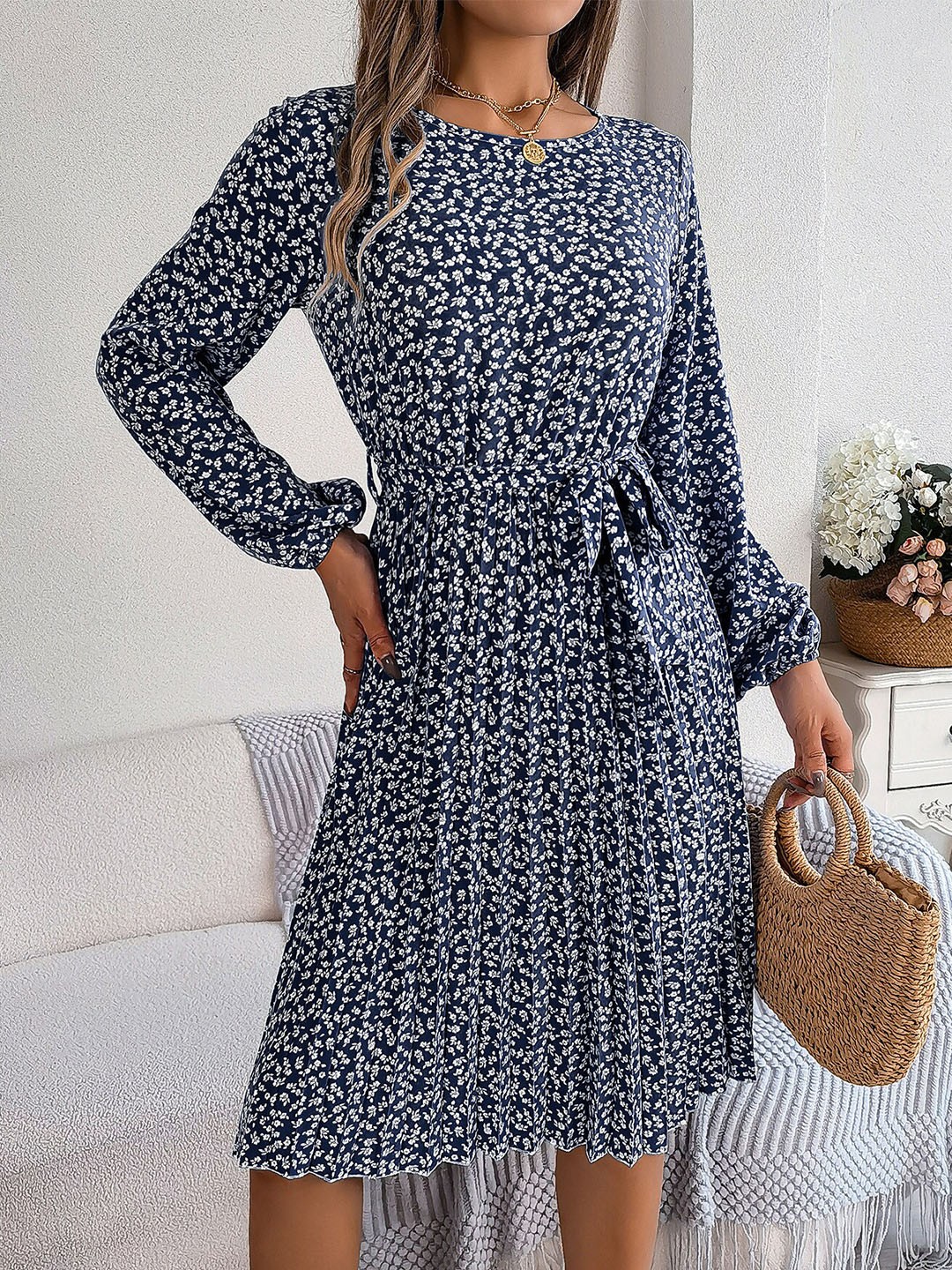 

StyleCast Navy Blue Floral Print Round Neck Cuffed Sleeves Shirt Midi Dress