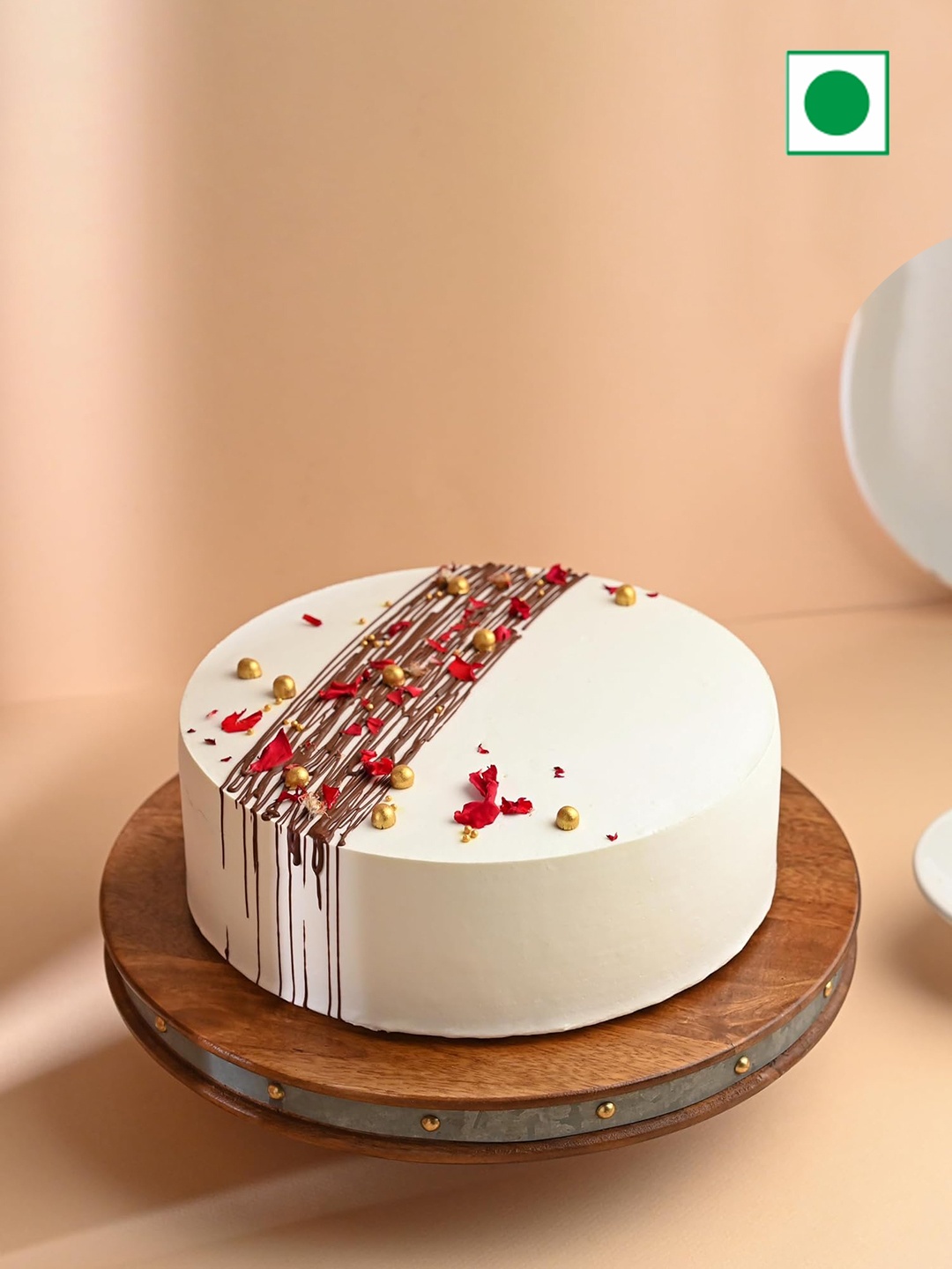 

Floweraura Vanilla Flavor Eggless Round Cake- 500 Gms, White
