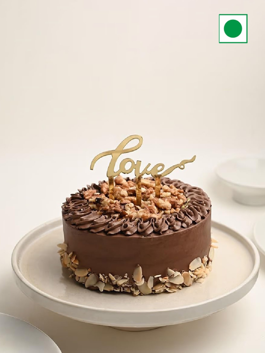 

Floweraura Chocolate Flavour Eggless Round Cake- 2Kg, Brown