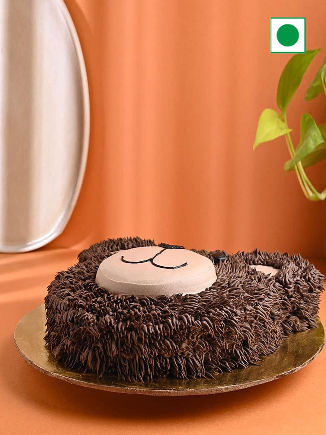 

Floweraura Chocolate Flavour Eggless Round Cake 2Kg, Brown