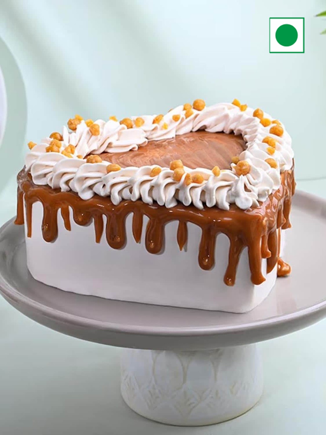 

Floweraura Butterscotch Flavor Eggless Heart Cake- 3Kg, White