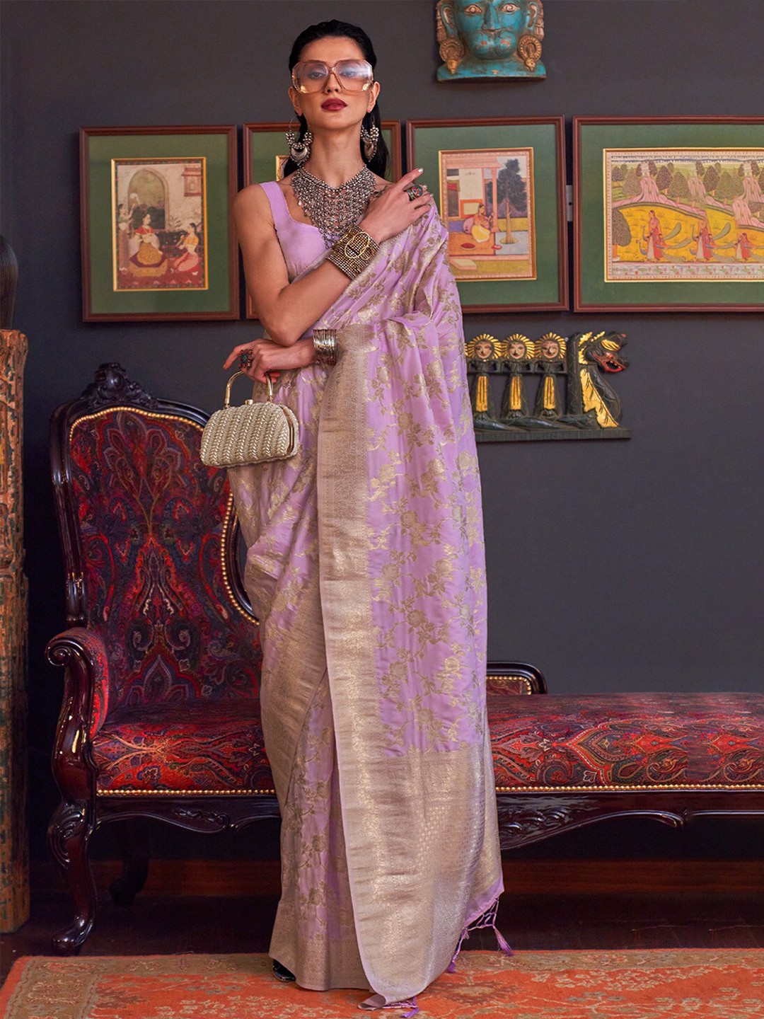

DEVATITHI Floral Woven Design Zari Saree, Purple