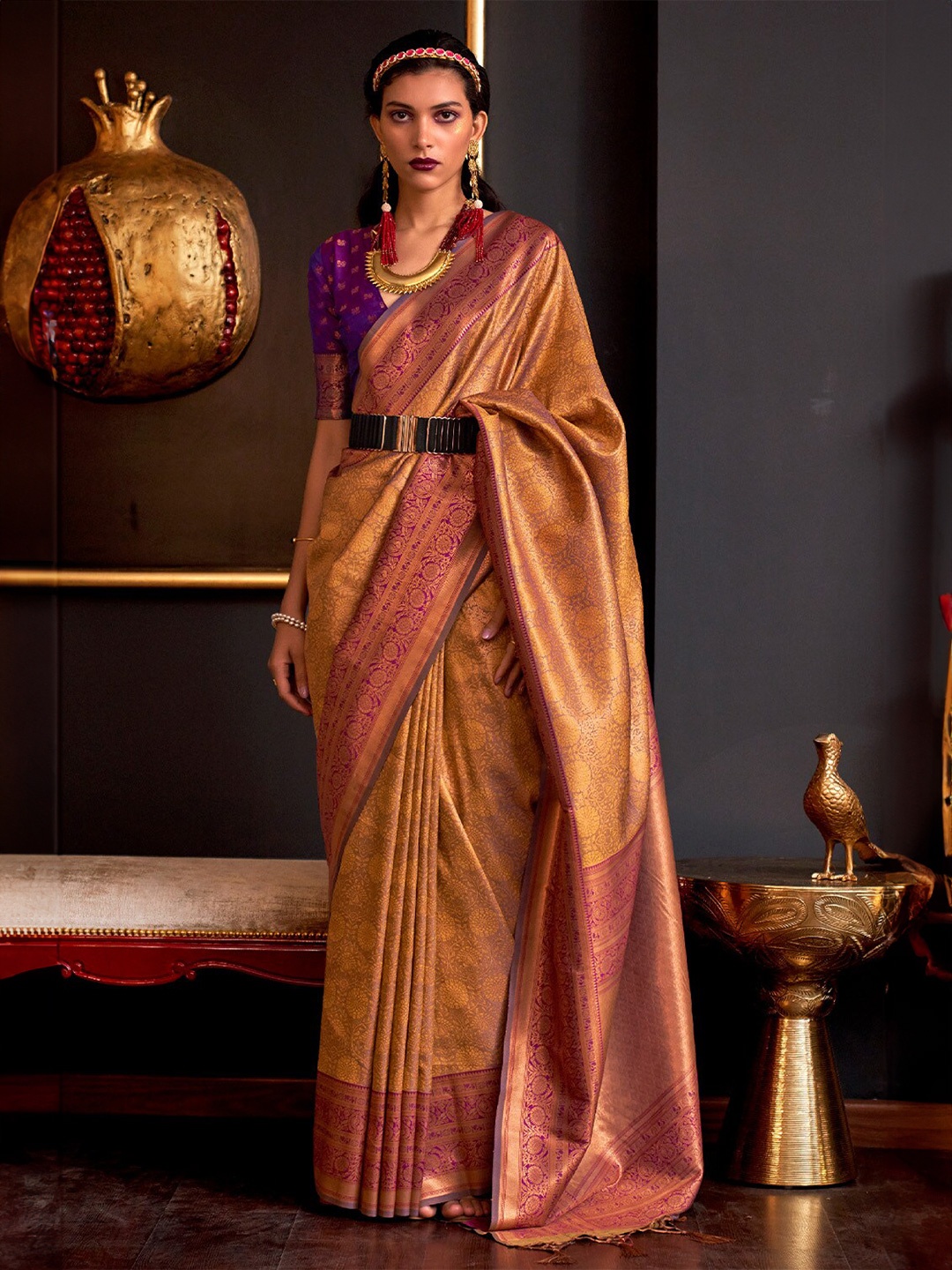 

DEVATITHI Floral Woven Design Zari Saree, Gold