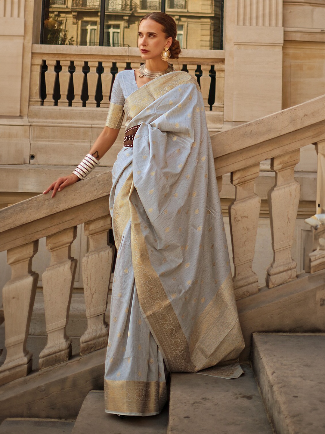 

DEVATITHI Ethnic Motifs Woven Design Zari Banarasi Saree, Grey