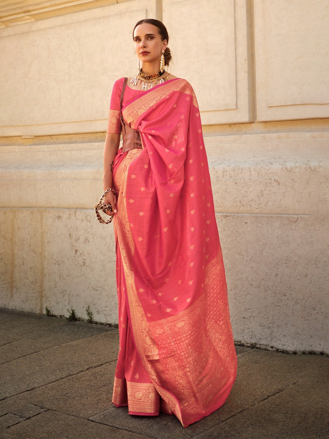 

DEVATITHI Ethnic Woven Design Zari Banarasi Saree, Pink