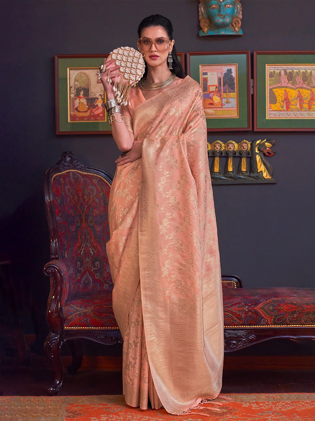 

DEVATITHI Ethnic Motifs Woven Design Zari Saree, Orange