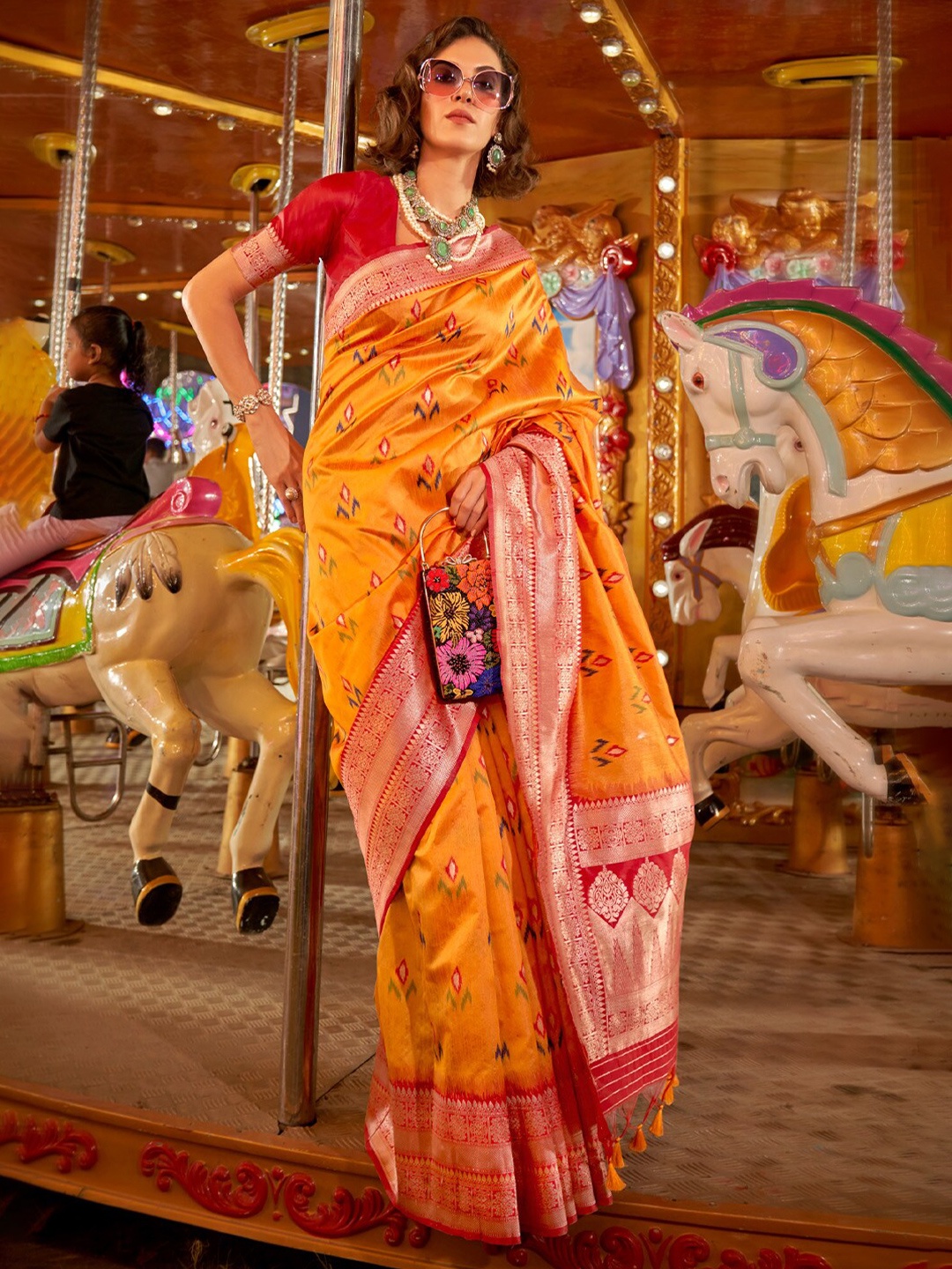 

DEVATITHI Ethnic Motifs Woven Design Zari Banarasi Saree, Yellow