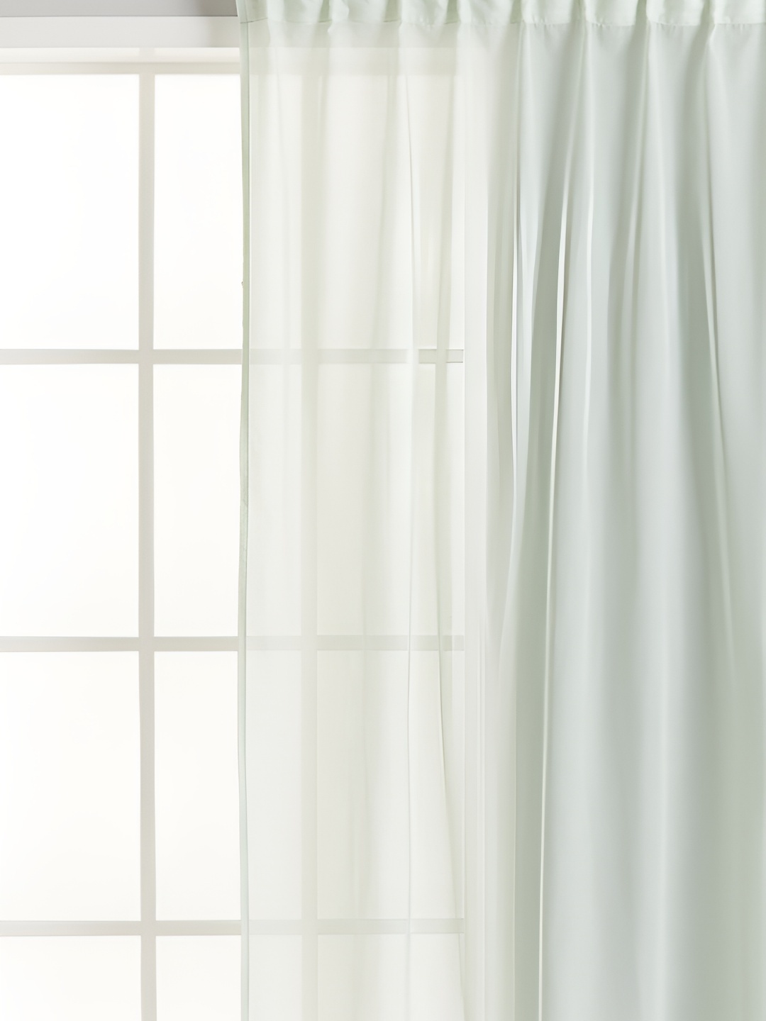 

H&M Green 1-Pack Wide Curtain Length, Sea green