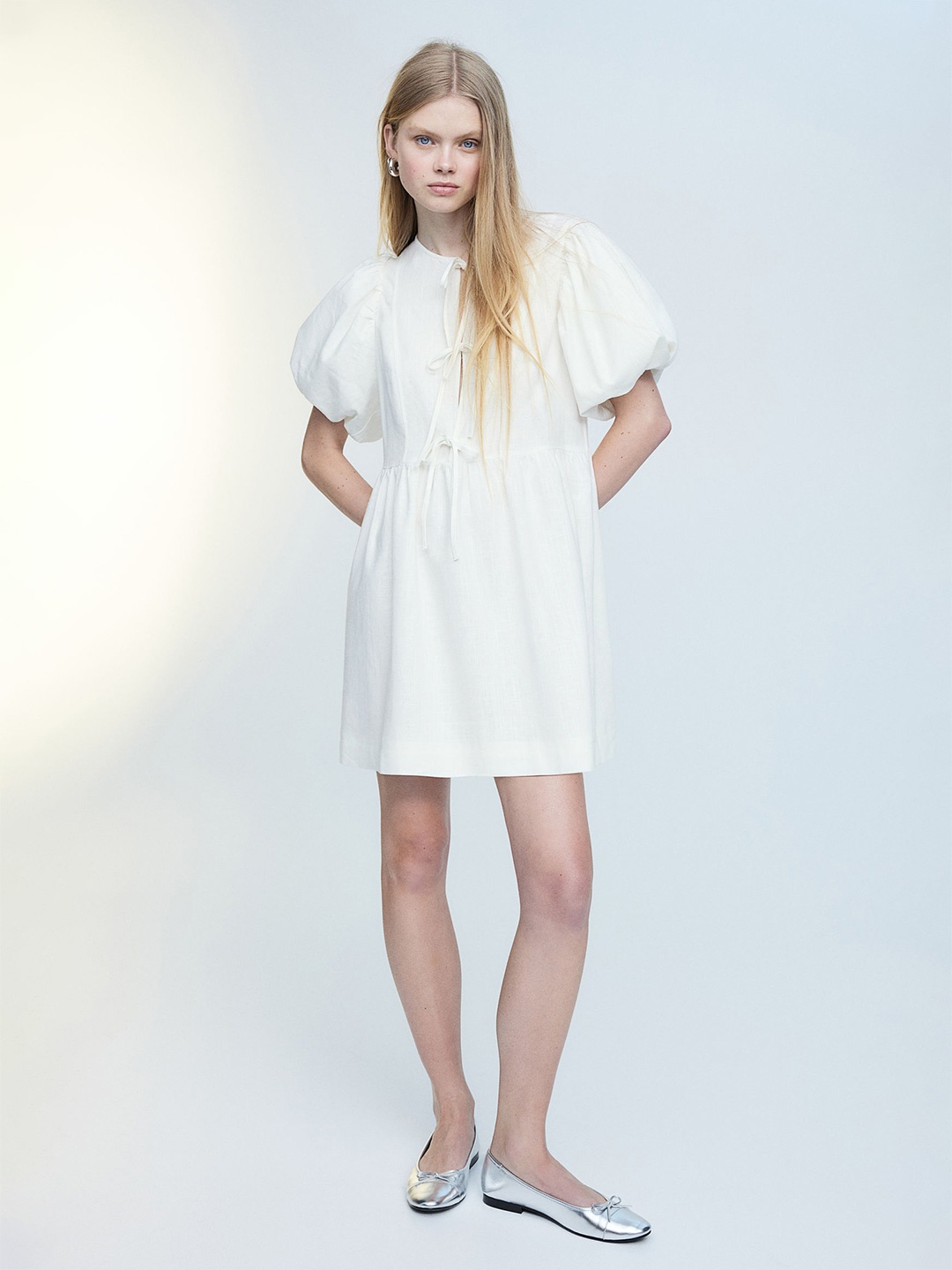 

H&M Linen-Blend Puff-Sleeved Dress, White