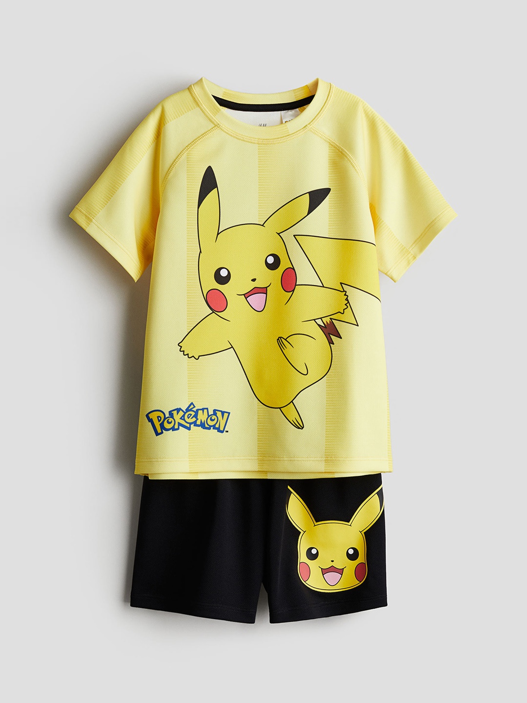 

H&M Boys 2-Piece Football Set, Yellow