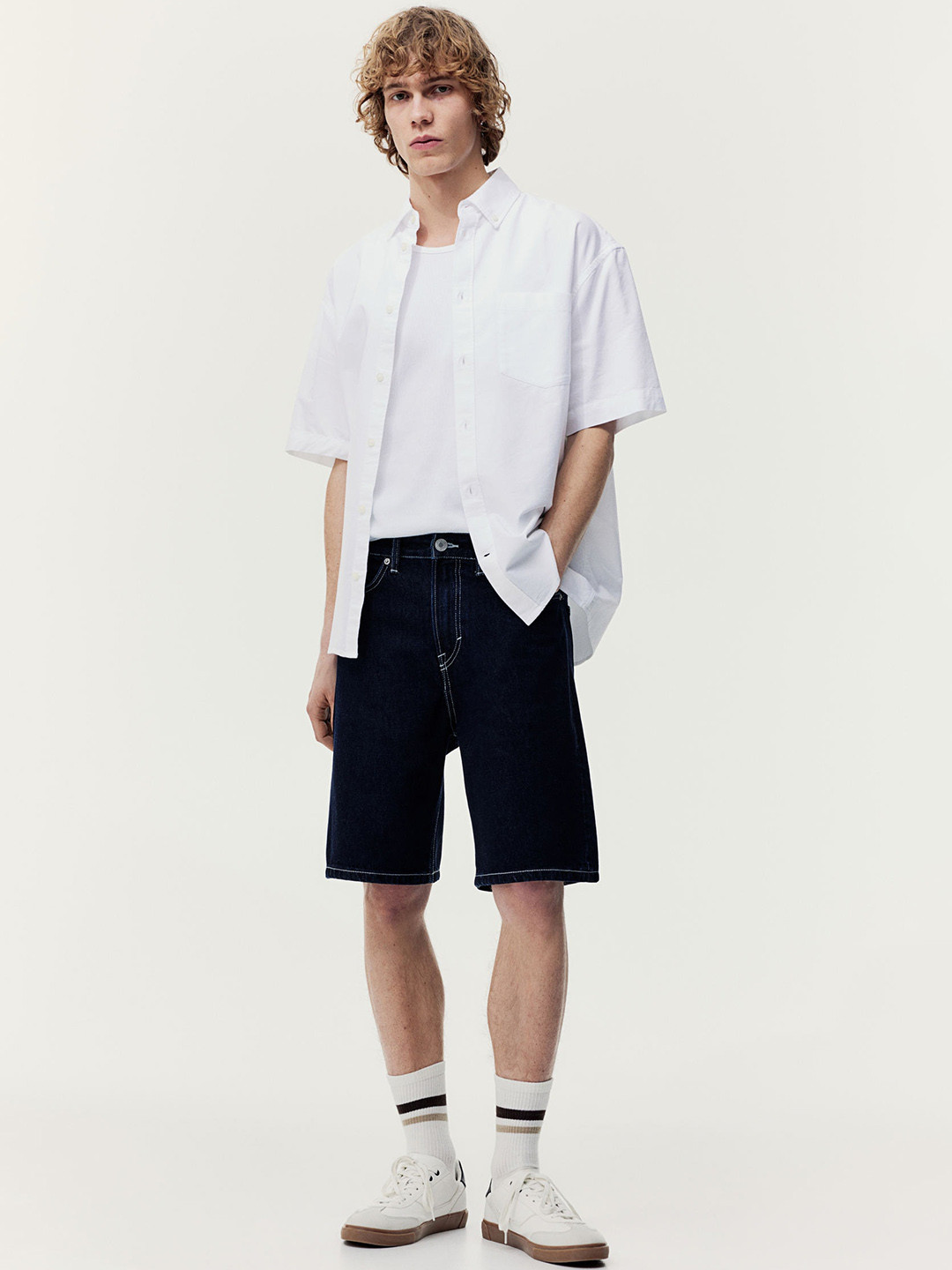 

H&M Men Pure Cotton Relaxed Denim Shorts, Navy blue