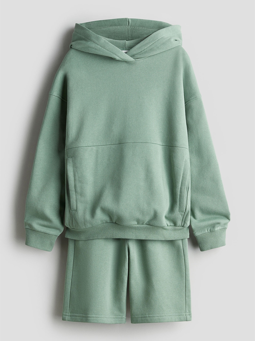 

H&M Boys 2-Piece Sweatshirt Set, Green