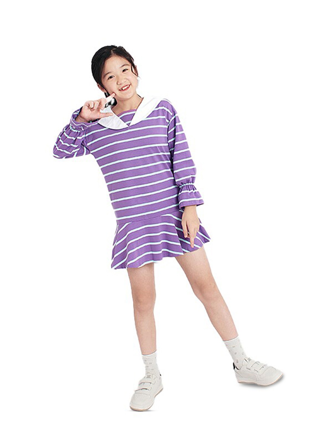 

StyleCast x Revolte Purple Striped Bell Sleeves Drop-Waist Dress