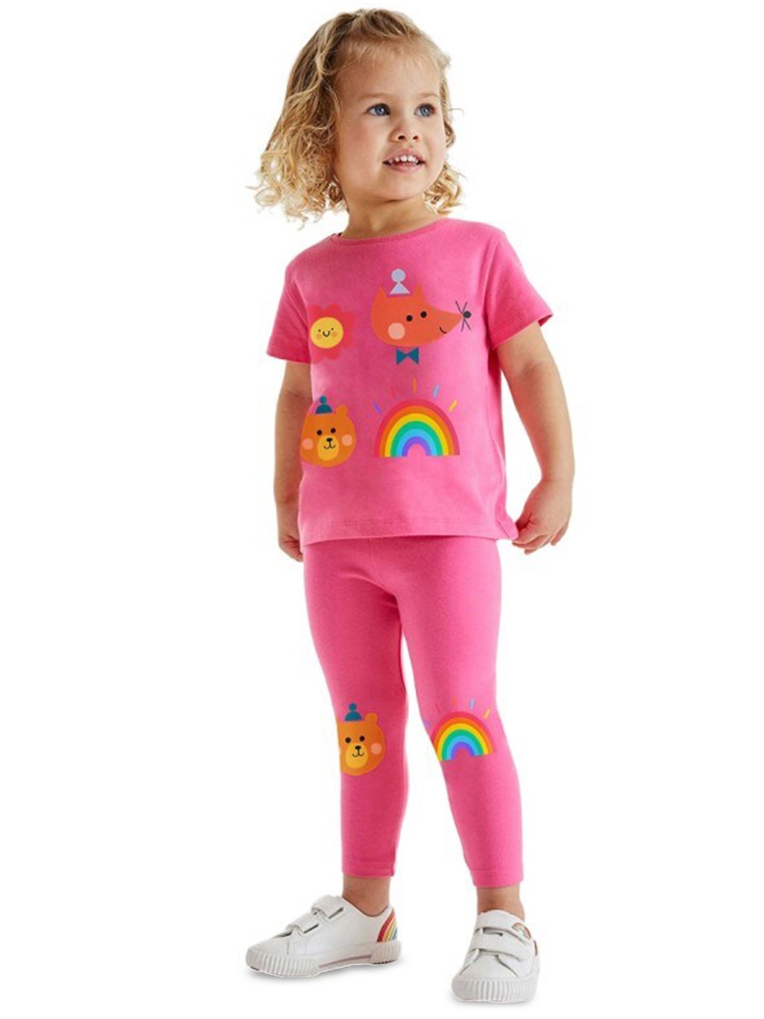 

StyleCast x Revolte Girls Printed T-shirt With Legging, Pink