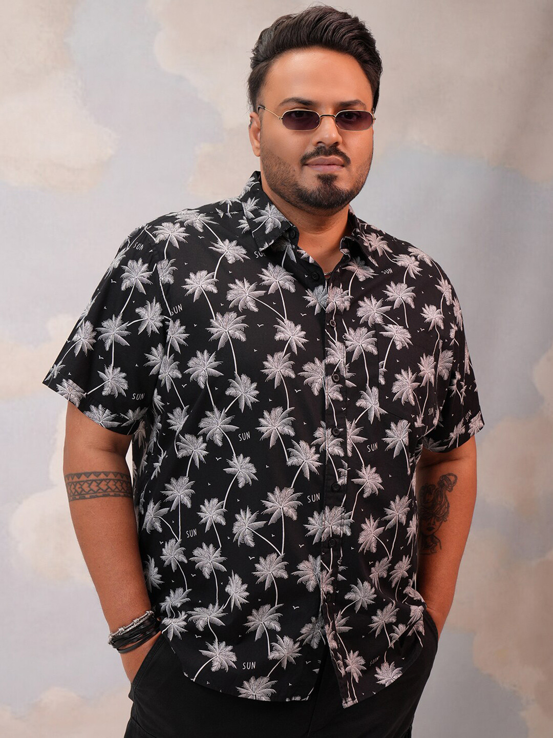 

HIGHLANDER Plus Size Floral Opaque Printed Cotton Casual Shirt, Black