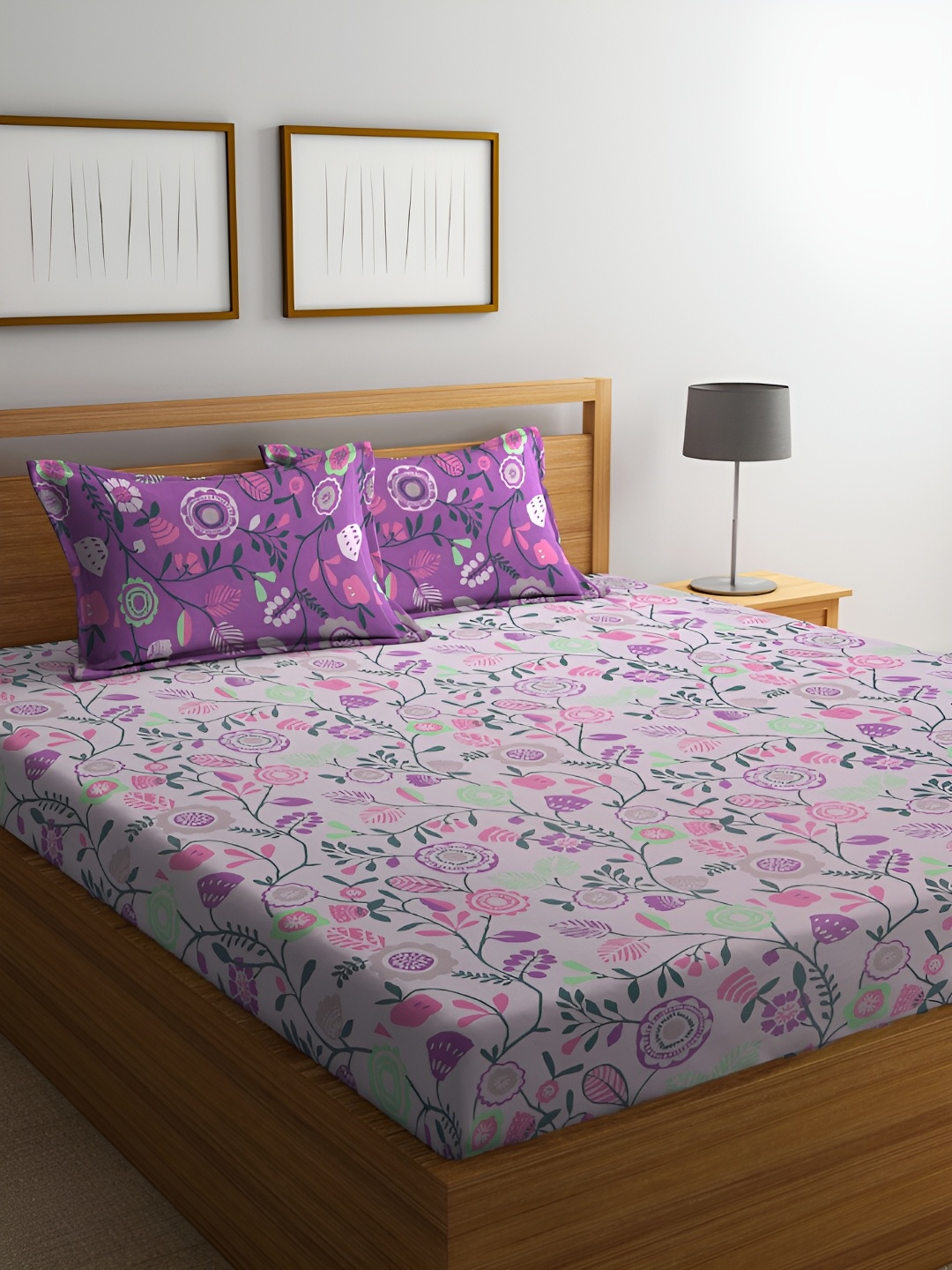 

BOMBAY DYEING Marigold Purple & Green Floral 104 TC Queen Bedsheet with 2 Pillow Covers