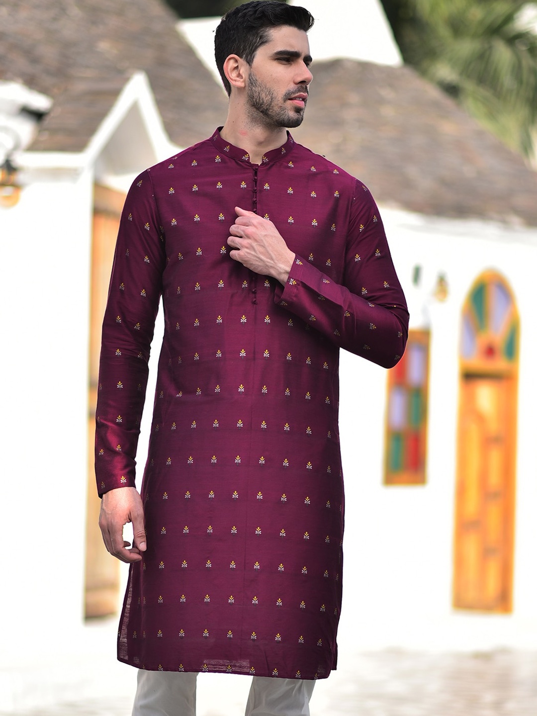 

HOUSE OF DEYANN Geometric Woven Design Mandarin Collar Long Sleeves Kurta, Purple