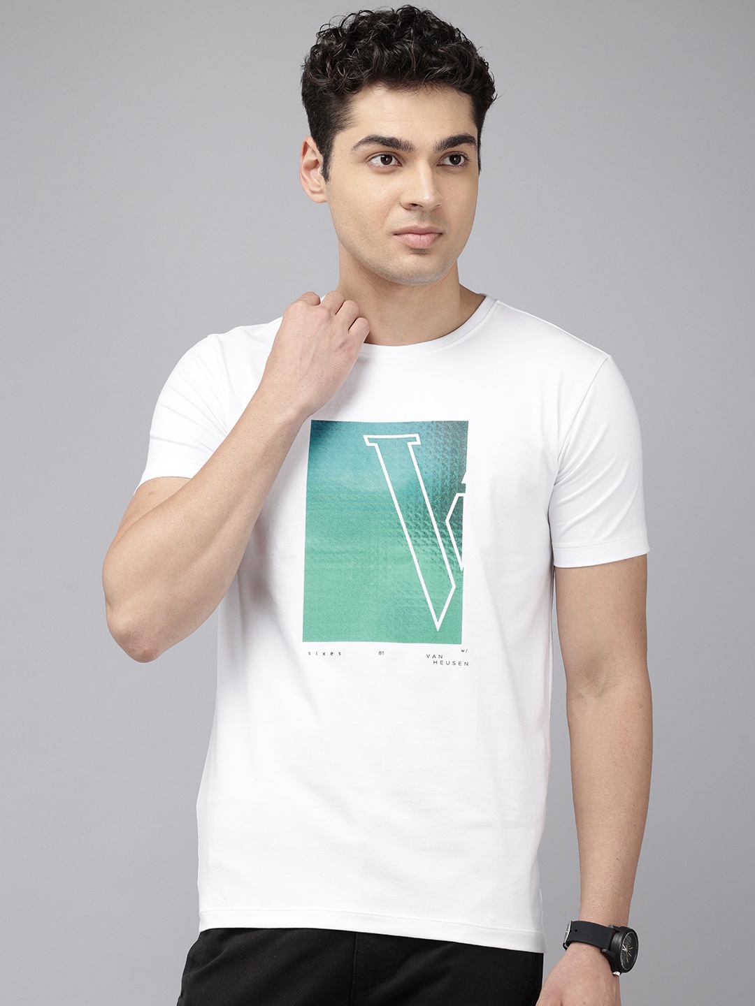 

V Dot Printed Slim Fit T-shirt, White