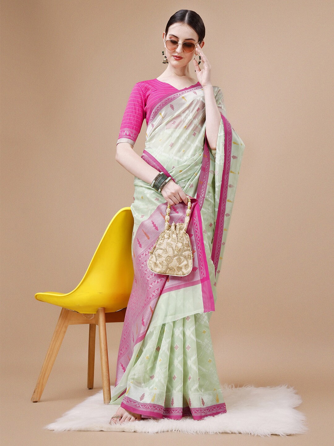 

KAZIA Ethnic Woven Design Zari Organza Banarasi Saree, Green