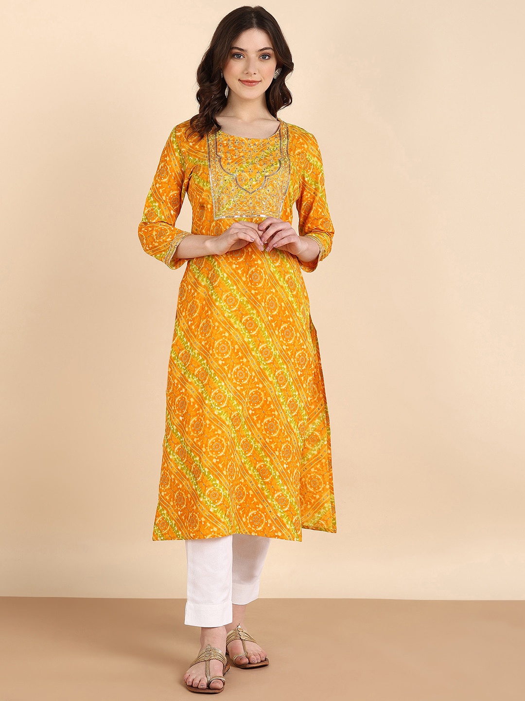 

Maaesa Round Neck Ethnic Motifs Printed Kurta, Yellow