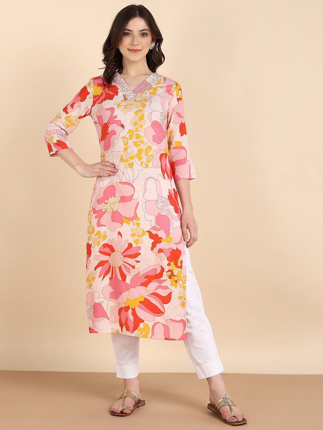 

Maaesa V-Neck Floral Printed Sequinned Kurta, Pink