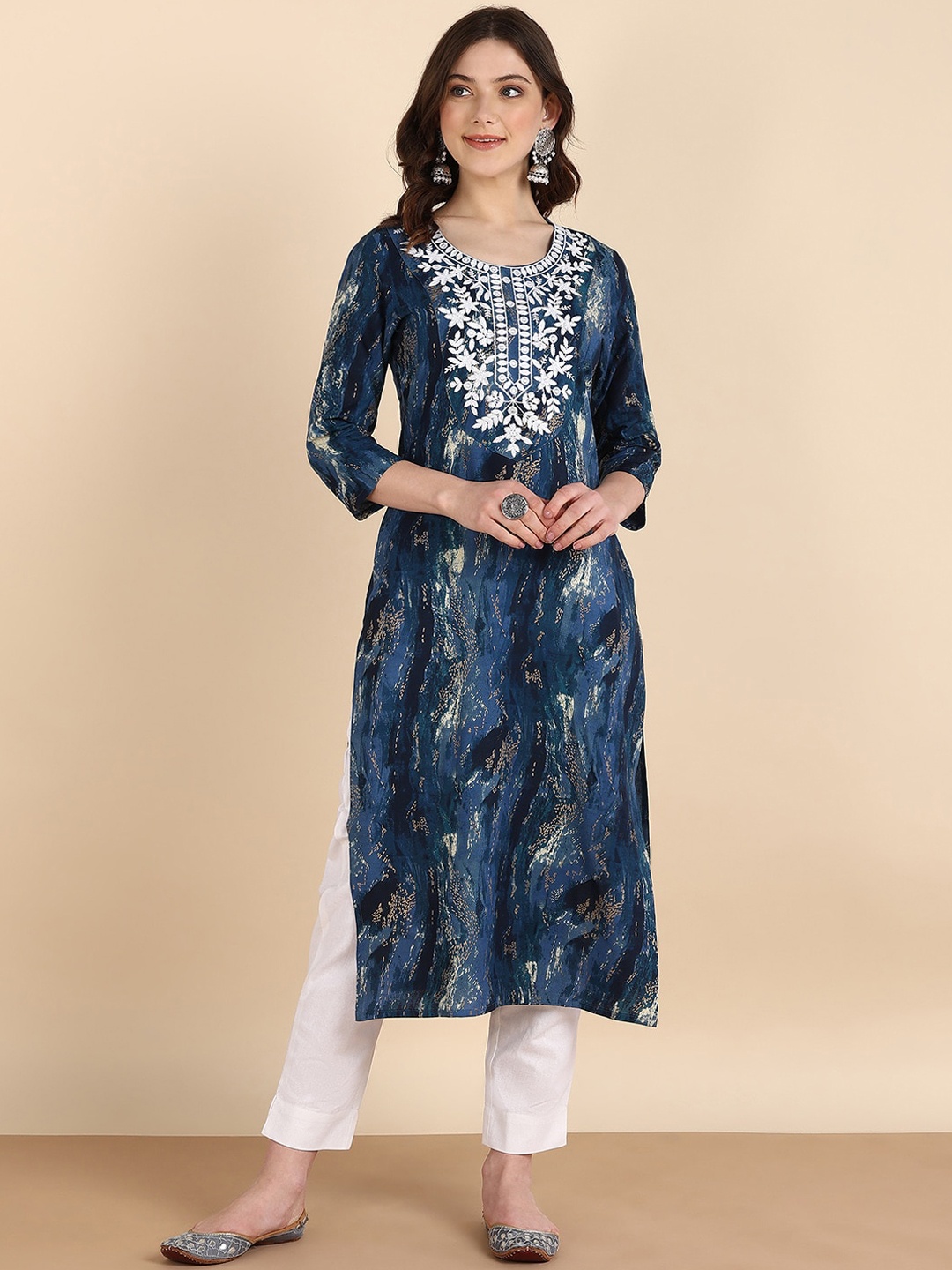 

Maaesa Abstract Printed Thread Work Straight Kurta, Blue
