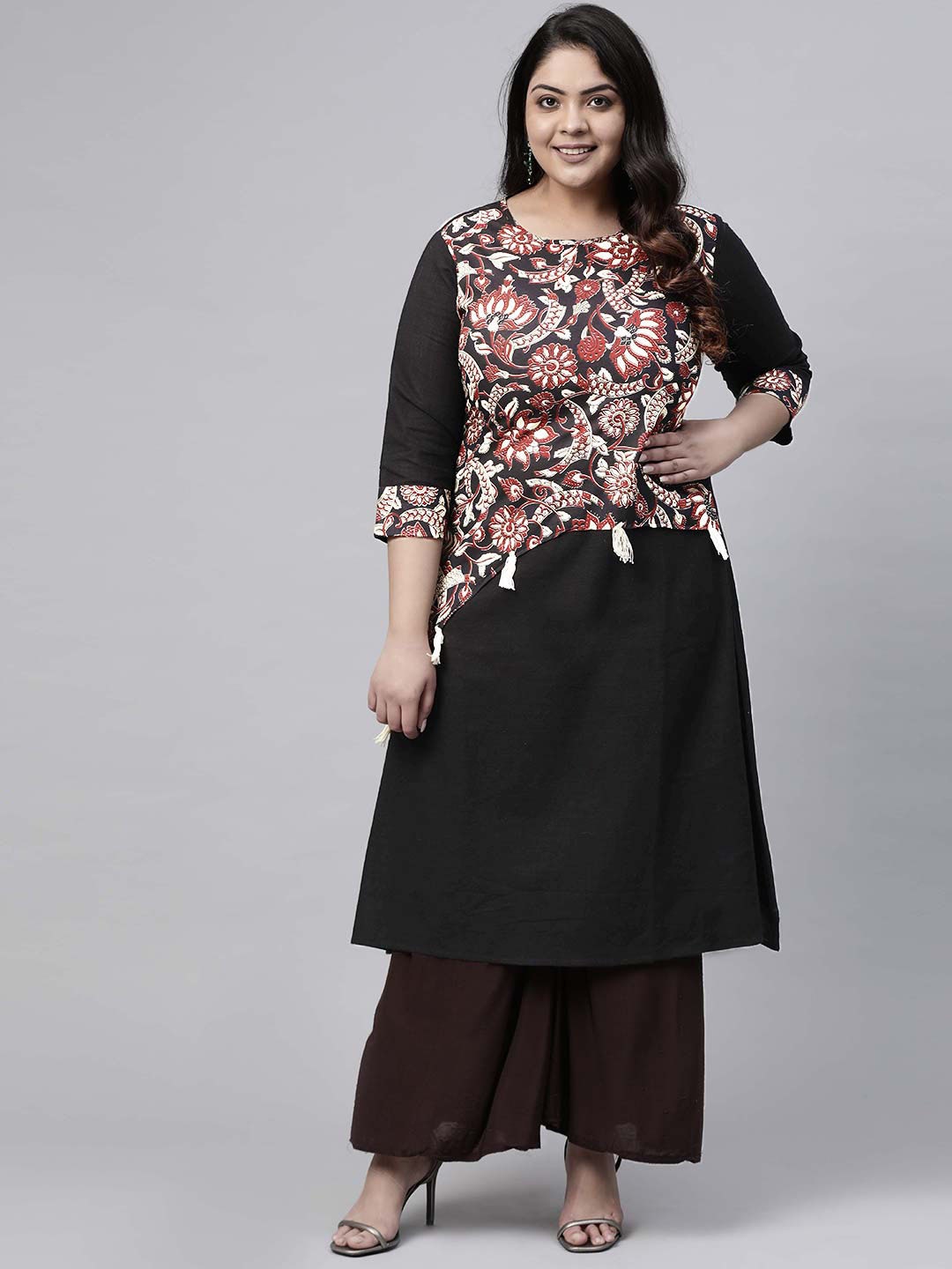 

KALINI Plus Size Round Neck Yoke Design Thread Work Kurta, Black