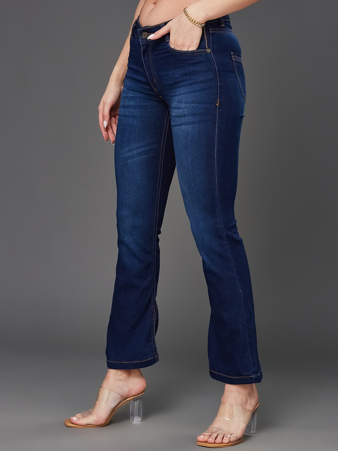 

Miss Chase Women Bootcut Clean Look Light Fade Stretchable Jeans, Blue