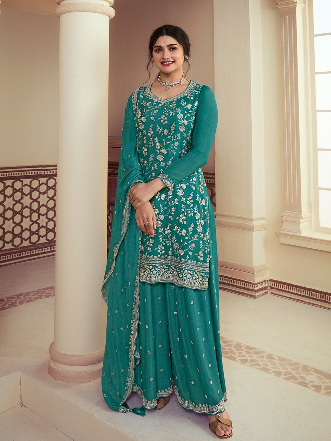 

Seerat Ethnic Motifs Regular Thread Work Silk Chiffon Kurta with Sharara & Dupatta, Green