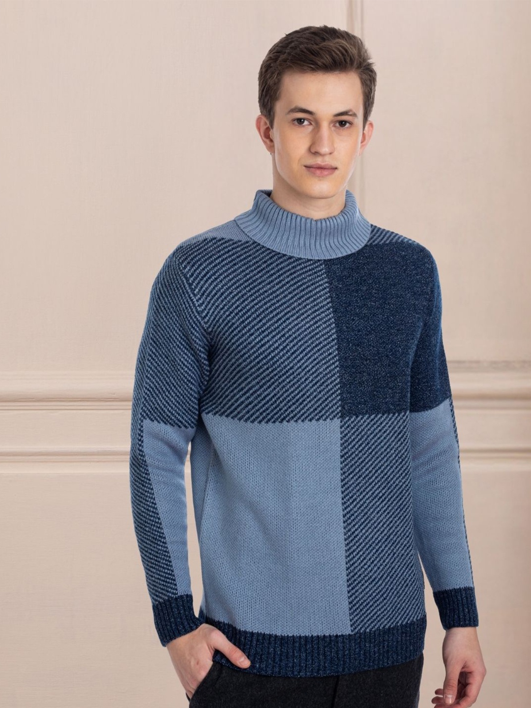 

AXMANN Colourblocked Woollen Sweater, Grey