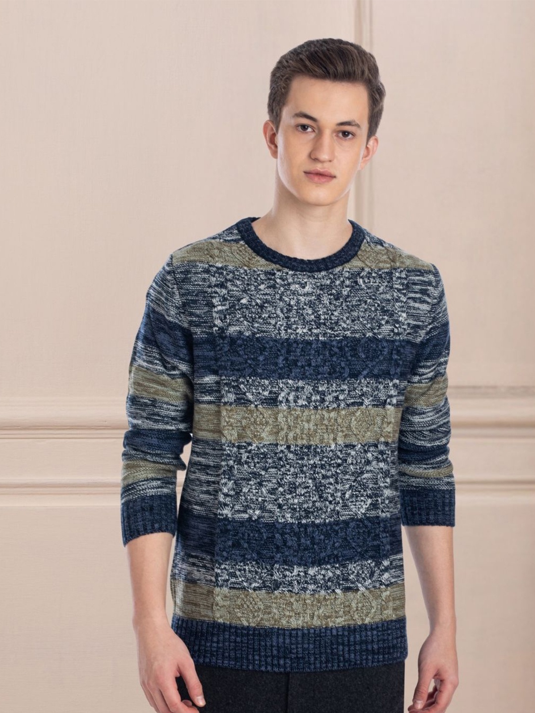 

AXMANN Colourblocked Round Neck Long Sleeves Woollen Pullover Sweater, Navy blue
