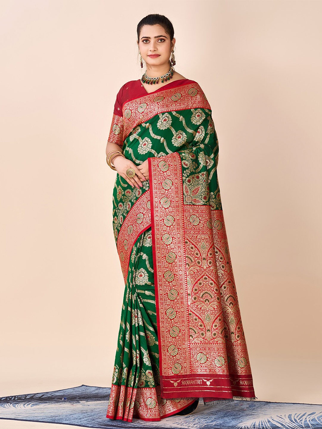 

Sitanjali Woven Design Zari Pure Silk Kanjeevaram Saree, Green