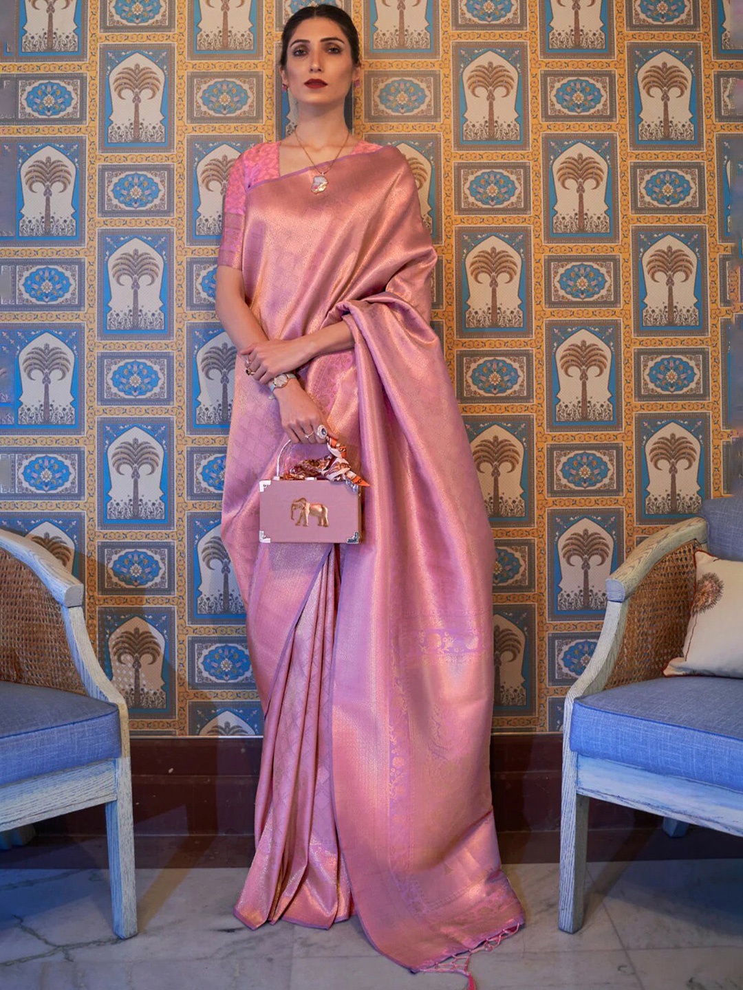 

SGF11 Geometric Woven Design Zari Kanjeevaram Saree, Pink