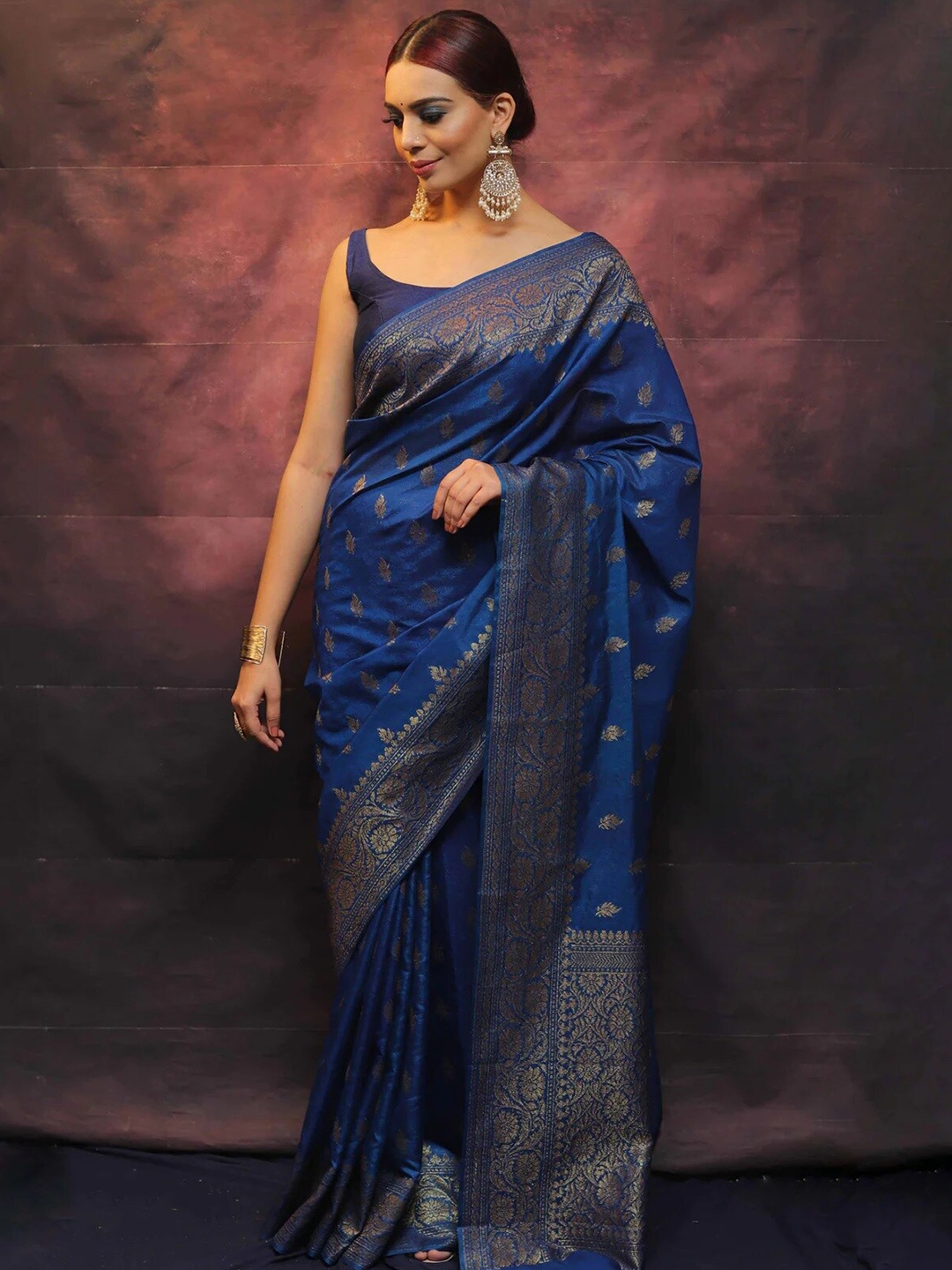 

DIVASTRI Woven Design Zari Pure Silk Kanjeevaram Saree, Teal