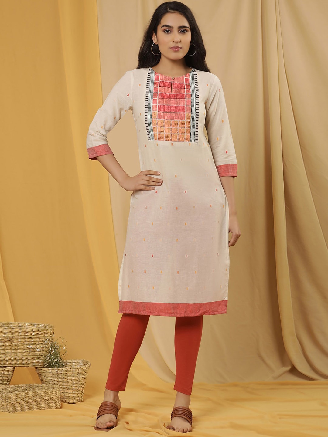 

W Ethnic Motifs Embroidered Regular Thread Work Kurta With Tight, White