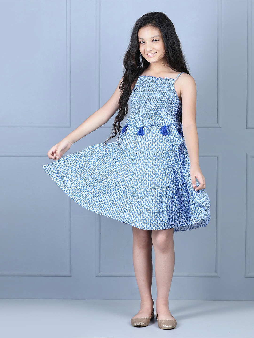 

Hola Bonita Girls Floral Printed Cotton Flared Shoulder Straps Fit & Flare Dress, Blue